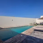 AYA Stays - Villa Blue, Abu Dhabi